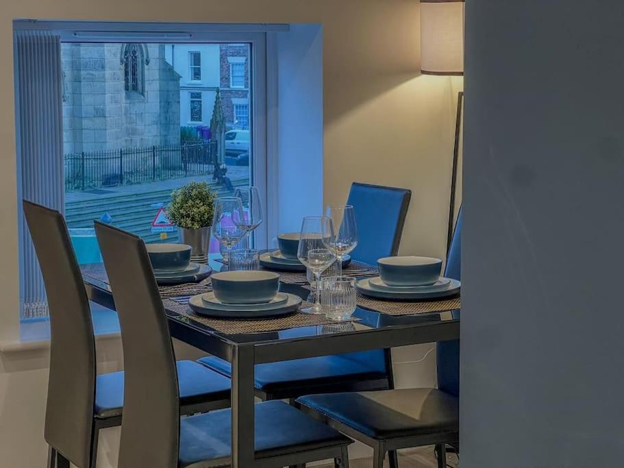 Orange Rentals-High Spec, Midnight Suite, Sleeps 4-Pets Welcome! Liverpool Exterior foto
